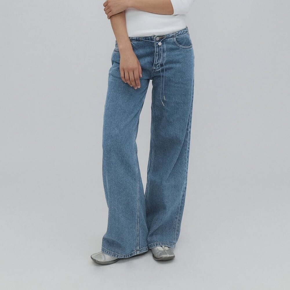 Still Here Cool Relaxed Low-Rise Jeans